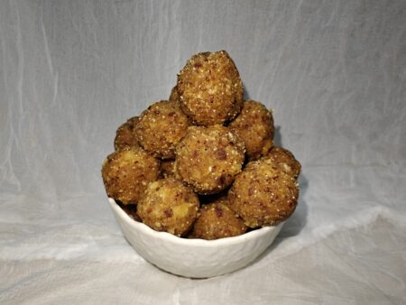Fenugreek Laddu (Methi ke Laddu): 🚫 Refined Sugar | 100% Healthy & Nutritious 💪🏼 | Natural Products🌱 | Home Made🏡